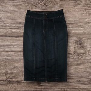 NWOT One 5 One Dark Blue Jean Pencil Skirt Size S